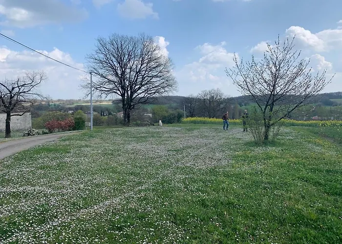 La Vesarnie Kır Evi *