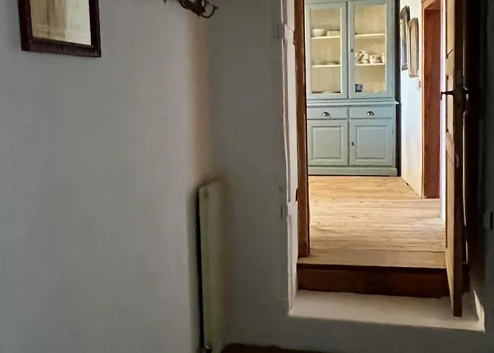 La Vesarnie Kır Evi