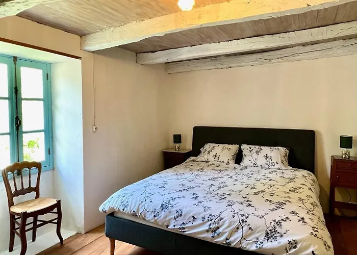 La Vesarnie * Montaigu-de-Quercy