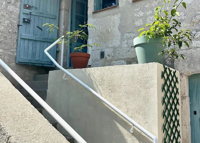 Kır Evi La Vesarnie