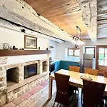 La Vesarnie Country house *