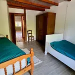 La Vesarnie Country house *
